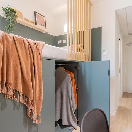 Well-Located Campus Rooms Near City Park 밀라노 외부 사진