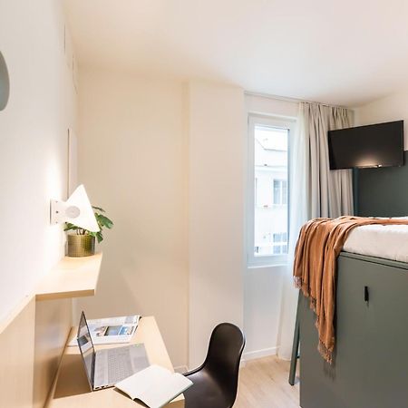 Well-Located Campus Rooms Near City Park 밀라노 외부 사진