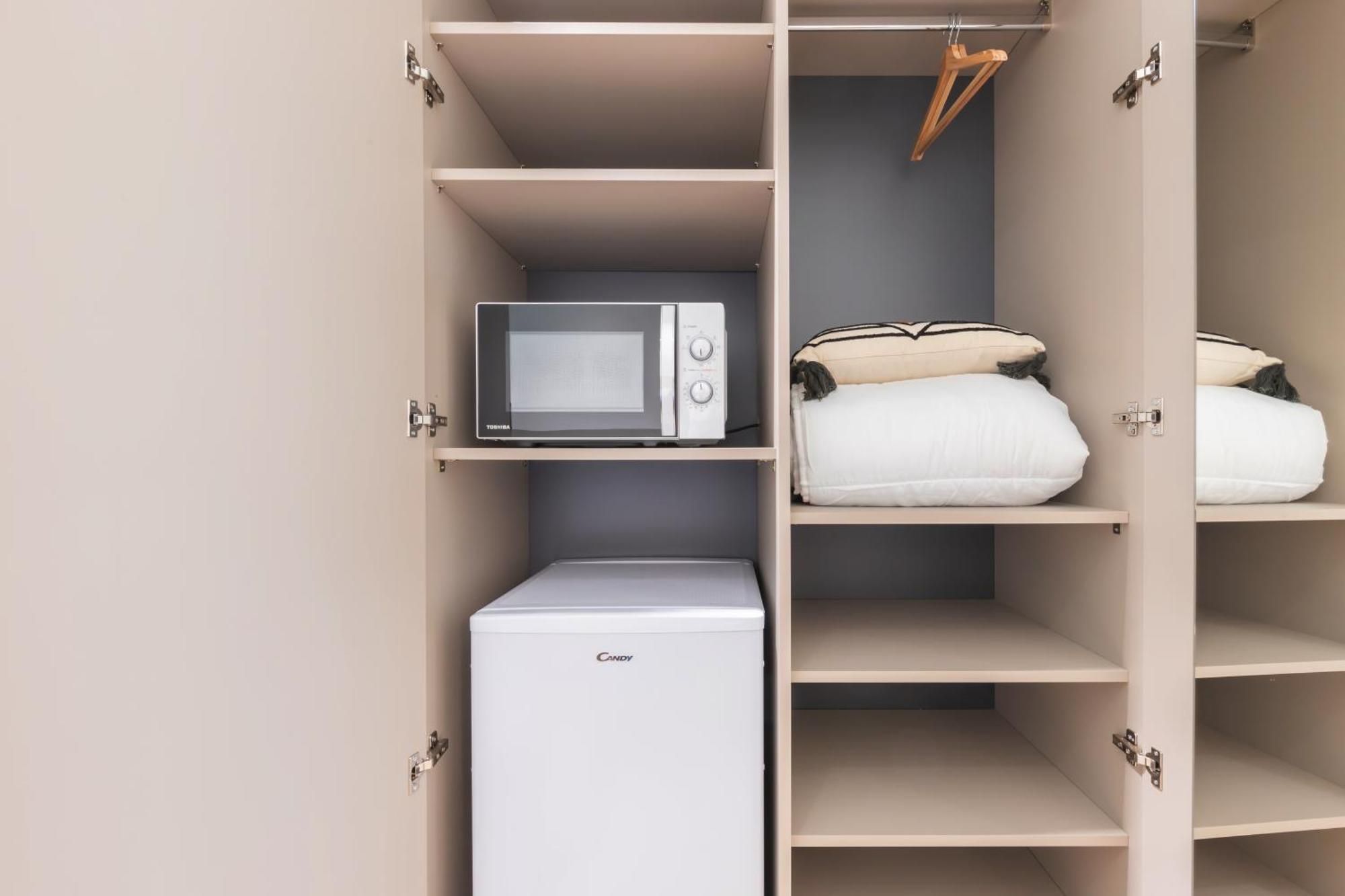 Well-Located Campus Rooms Near City Park 밀라노 외부 사진