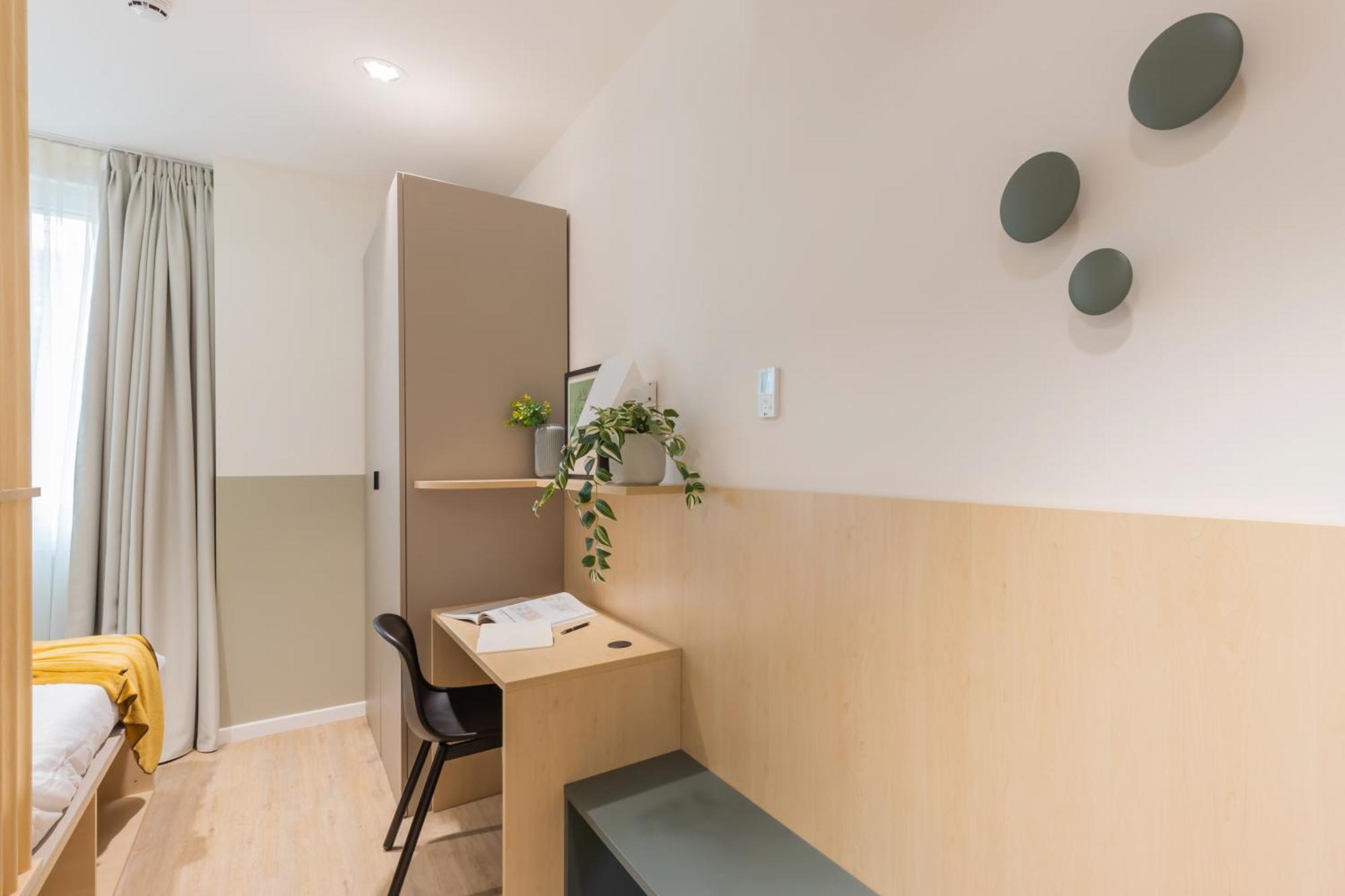 Well-Located Campus Rooms Near City Park 밀라노 외부 사진