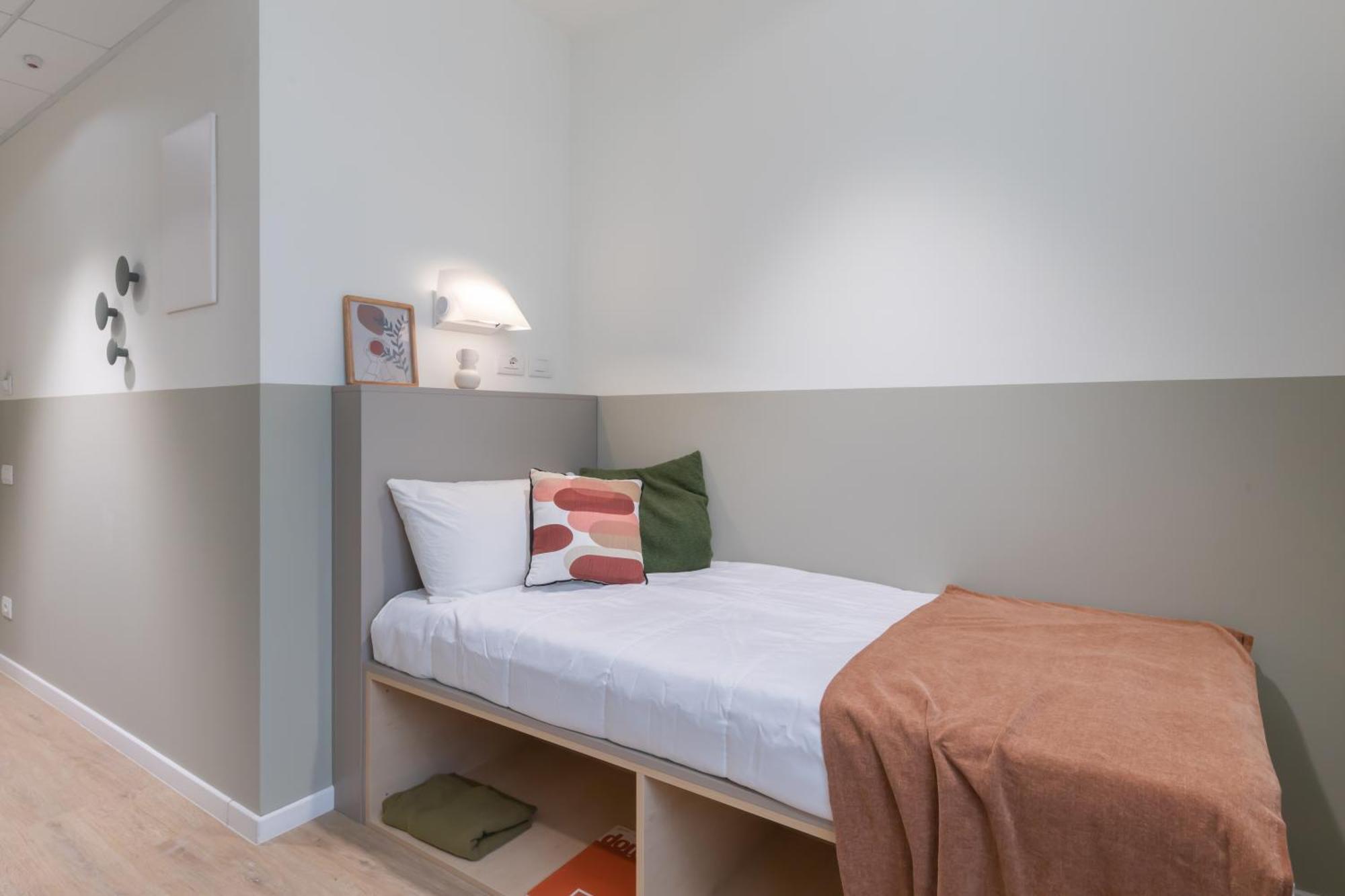 Well-Located Campus Rooms Near City Park 밀라노 외부 사진